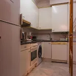 Frente A La Concha Con Balcón - Marina 1