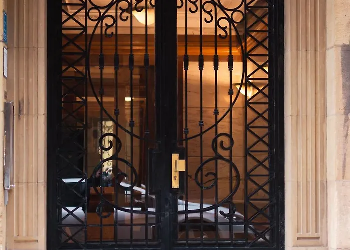 Apartamento Frente A La Concha Con Balcón - Marina 1