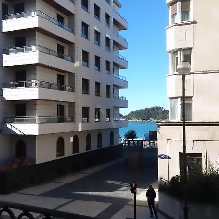 Agradable Con Balcon Frente A La Playa De La Concha - Marina 1 Lägenhet *